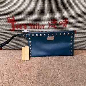 NWT Michael Kors Wristlet